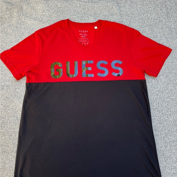 GUESS Men's V-Neck Red & Black Shirt - Picture 2 of 5